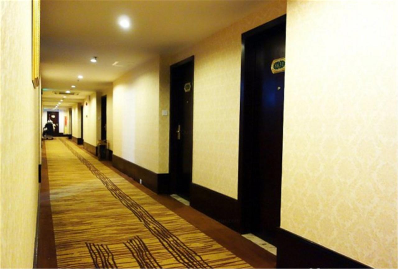 Vienna 3 Best Hotel Shanghai Expo Sanlin Екстер'єр фото