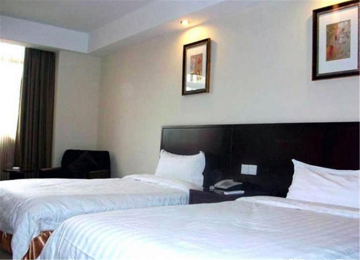 Vienna 3 Best Hotel Shanghai Expo Sanlin Екстер'єр фото