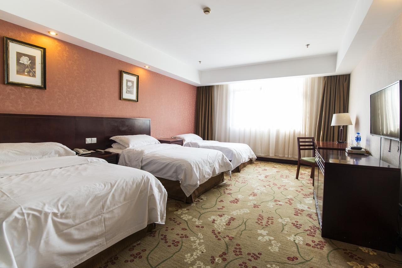Vienna 3 Best Hotel Shanghai Expo Sanlin Екстер'єр фото